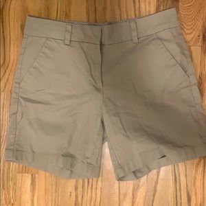 Tommy Hilfiger khaki shorts women’s